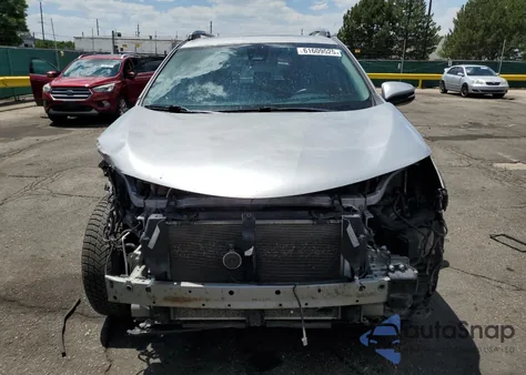 2017 Toyota Rav4 Xle из США, поврежденный, VIN 2T3RFREV8HW587845